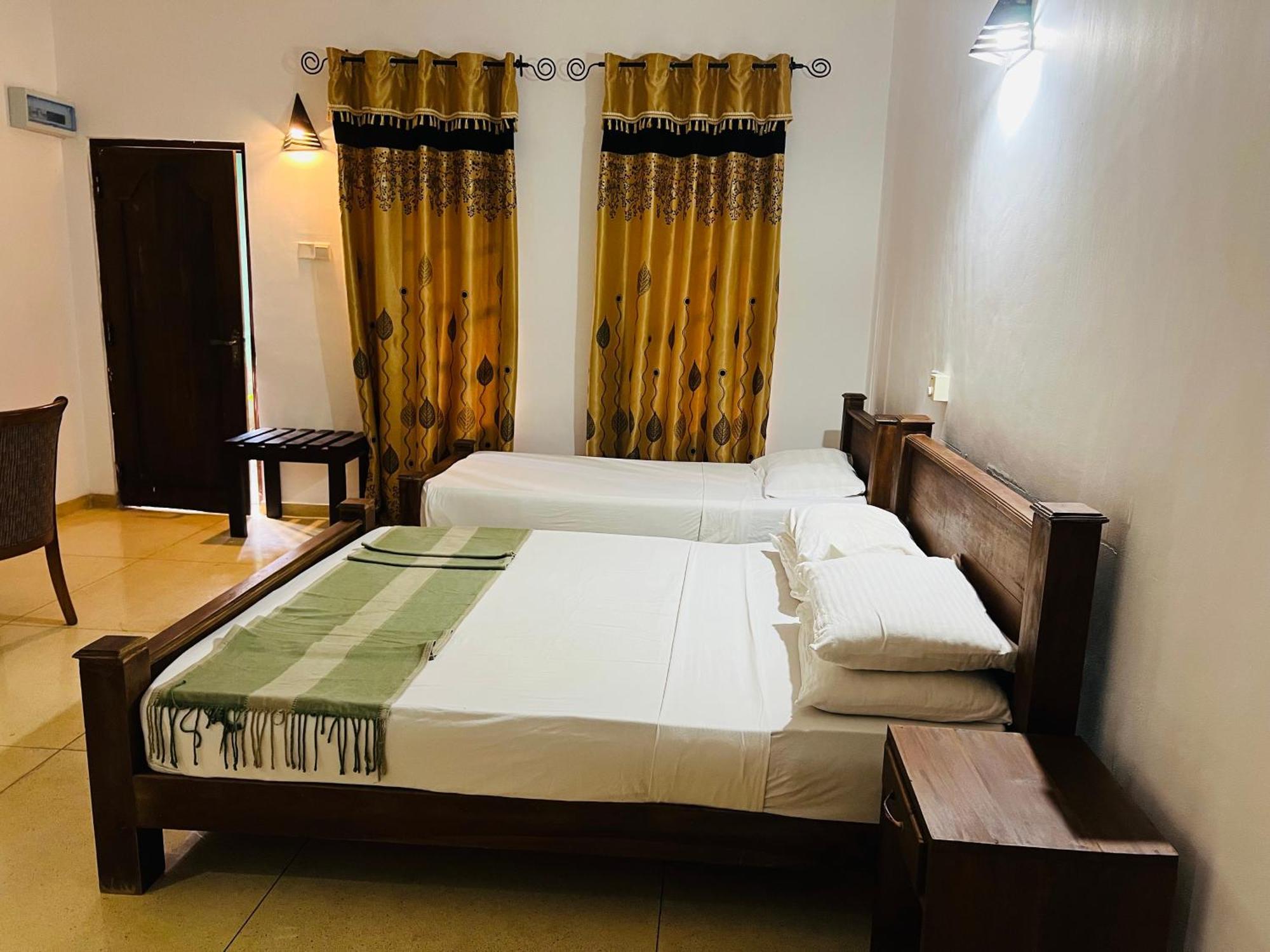 Kingfisher Resort & Retreat سيغيرِيا المظهر الخارجي الصورة