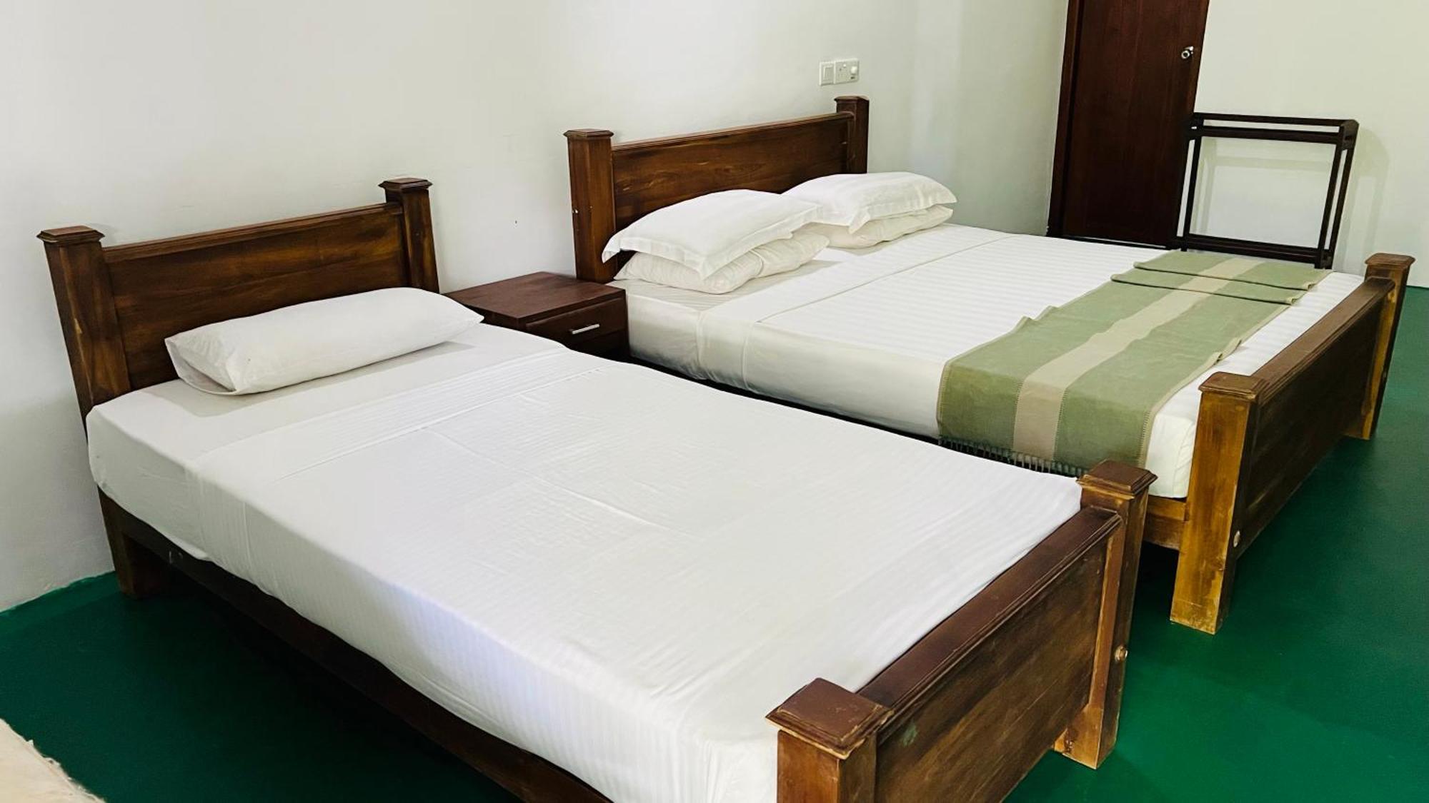 Kingfisher Resort & Retreat سيغيرِيا المظهر الخارجي الصورة