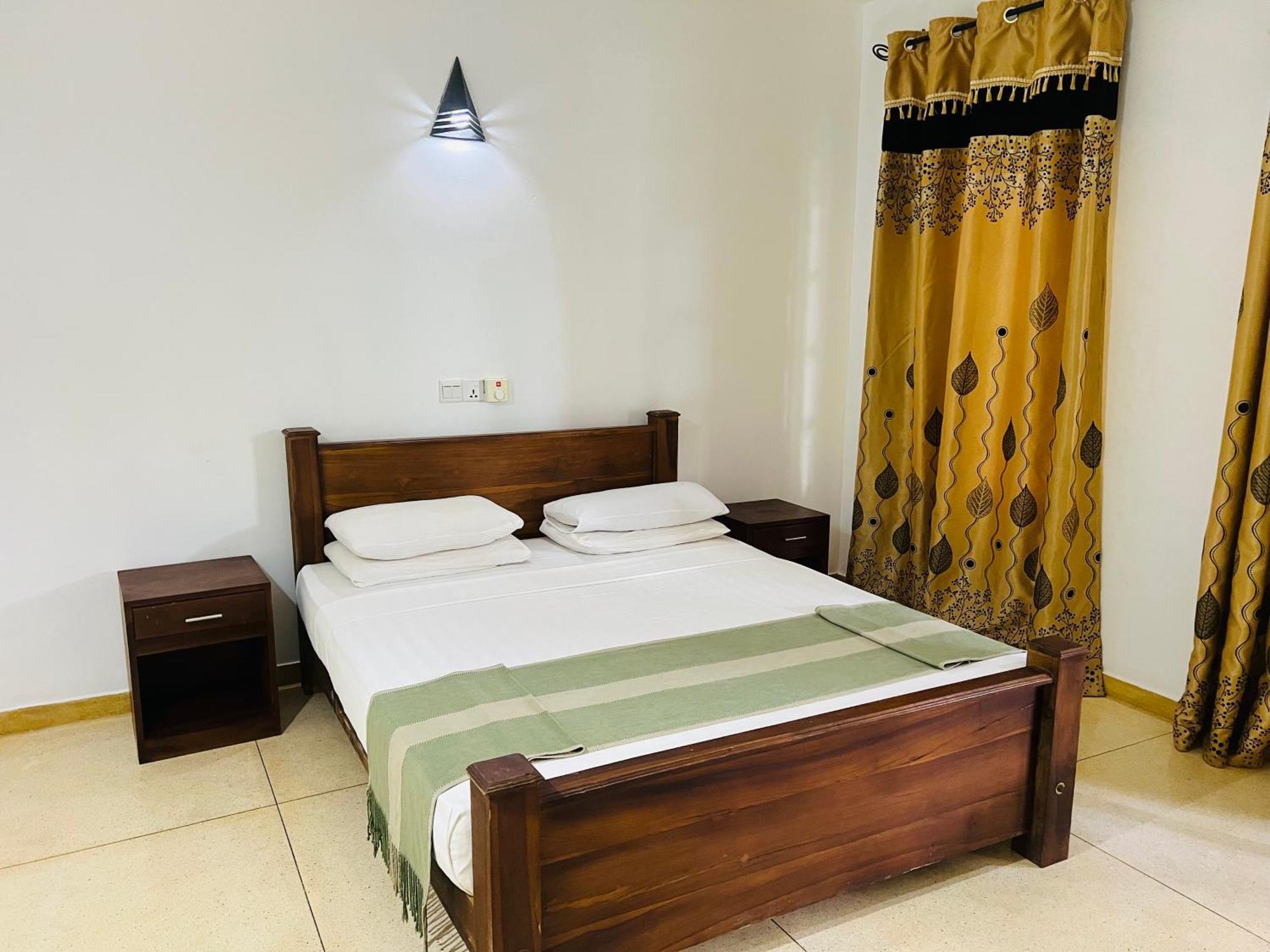 Kingfisher Resort & Retreat سيغيرِيا المظهر الخارجي الصورة
