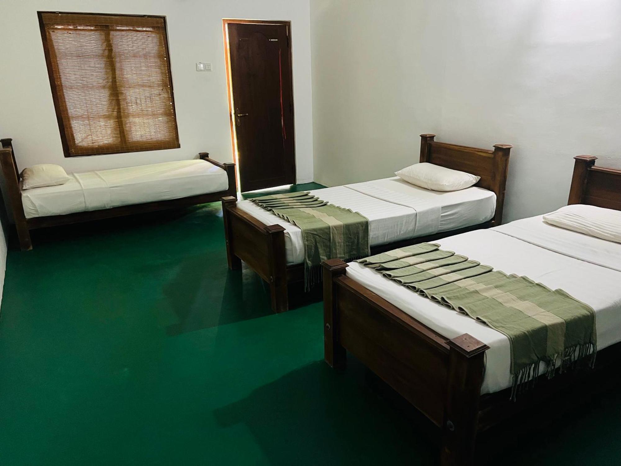 Kingfisher Resort & Retreat سيغيرِيا المظهر الخارجي الصورة